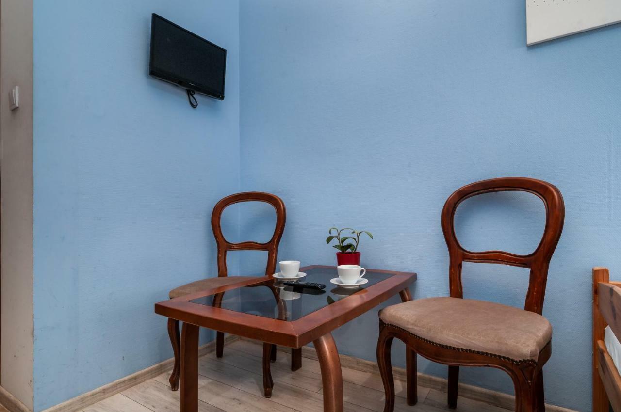 Puffa Hostel Lux Warszawa Eksteriør billede