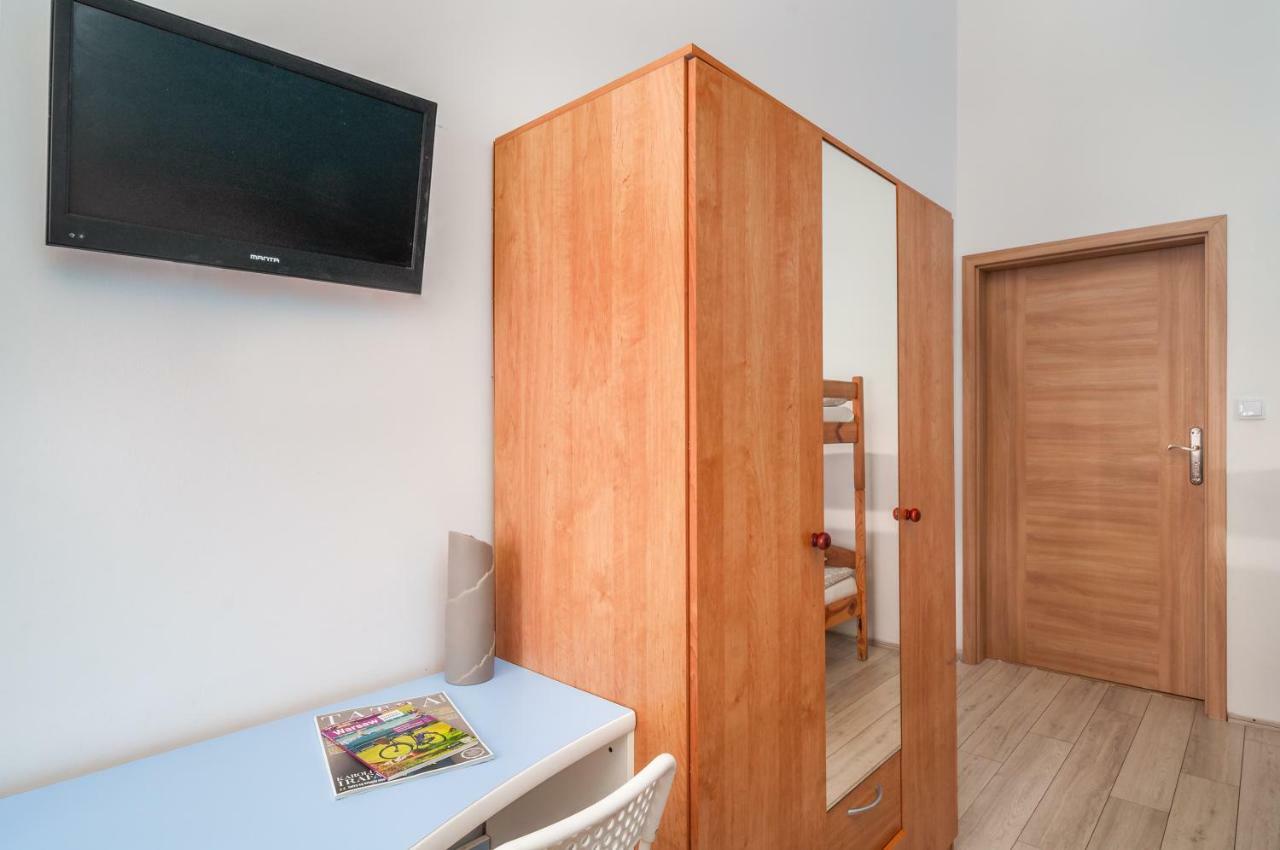 Puffa Hostel Lux Warszawa Værelse billede